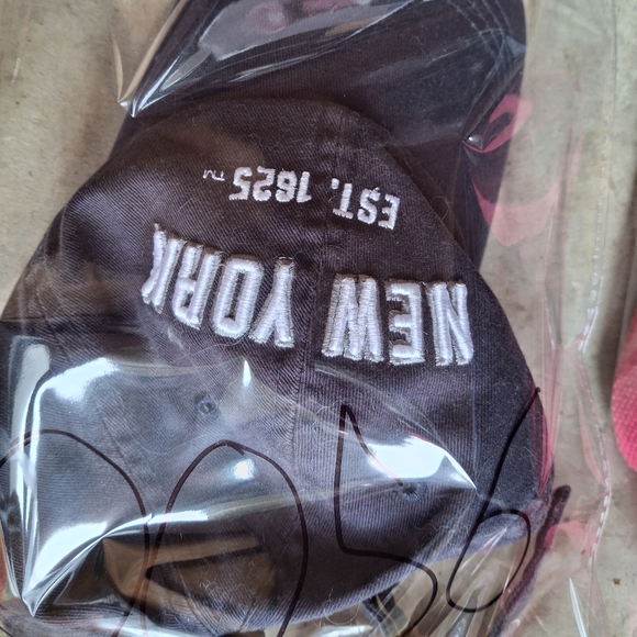 Navy blue New York City baseball hat cap - Picture 6 of 6